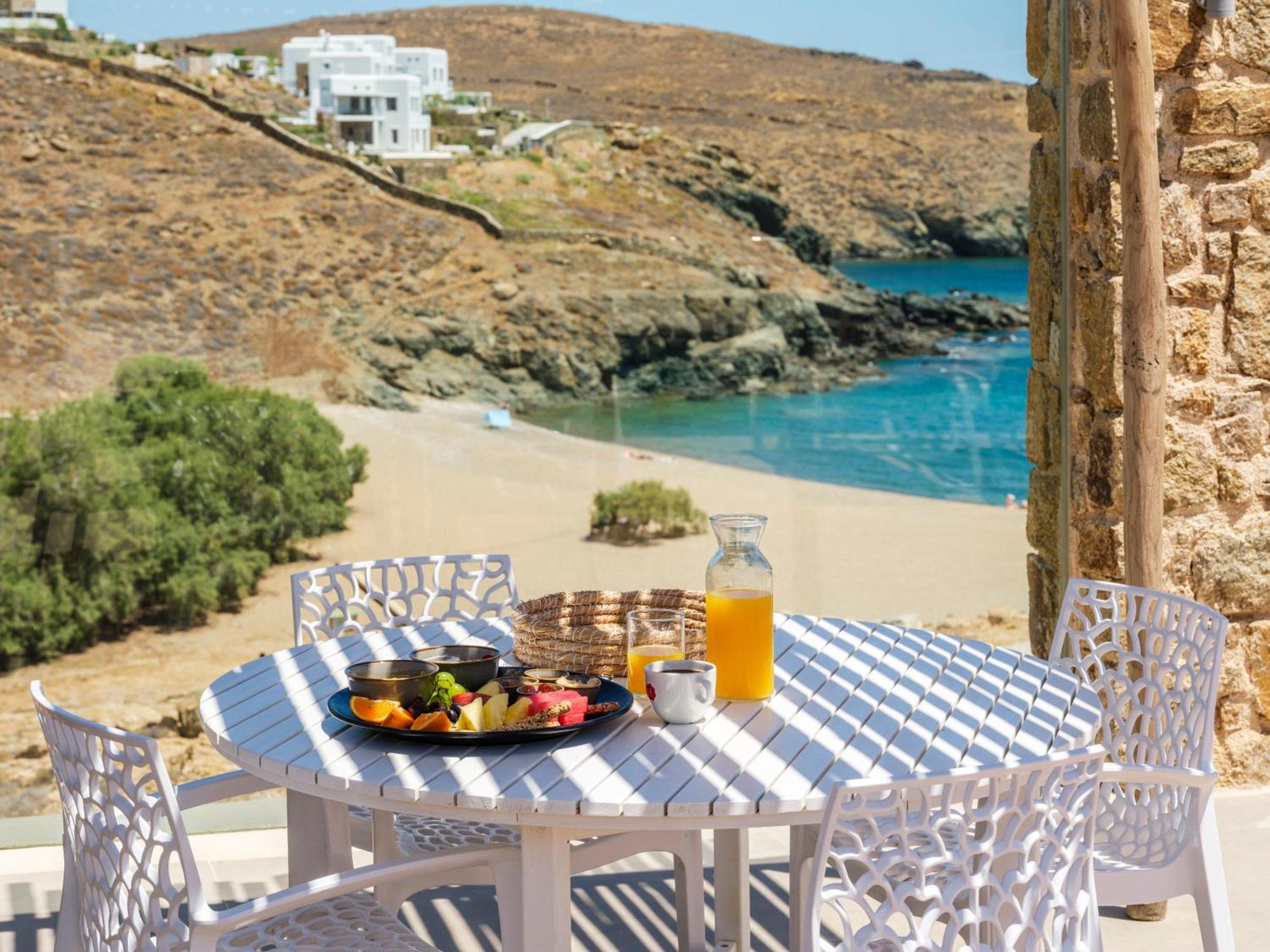 Sundance Suites Mykonos Merchia Beach Экстерьер фото