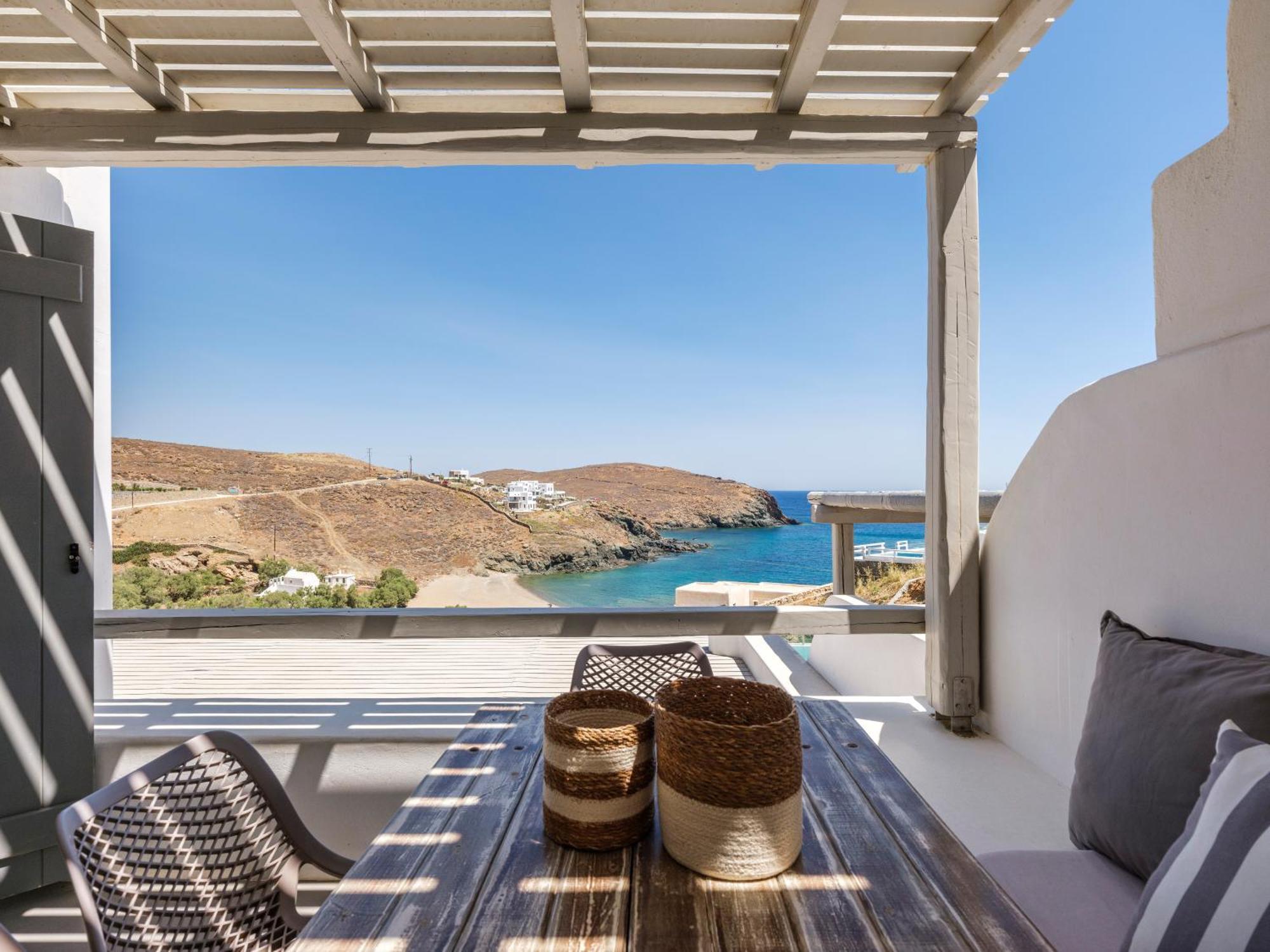 Sundance Suites Mykonos Merchia Beach Экстерьер фото